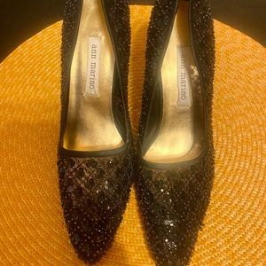 NWT Ann Marino black sequence high heel shoes